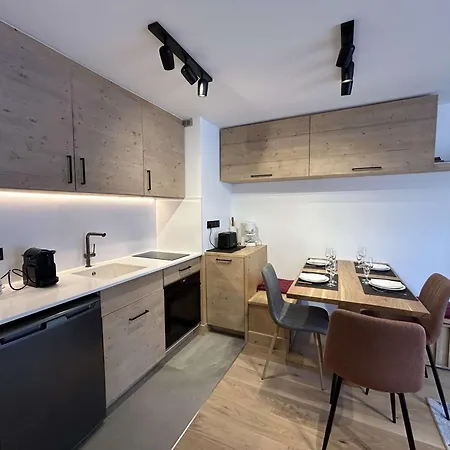 Apartment Renove Meribel, Proche Pistes, Fibre Incluse - Fr-1-180-657